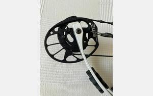 Arc poulies PSE Supra 37 EM2 quasi neuf (servi 3 fois)